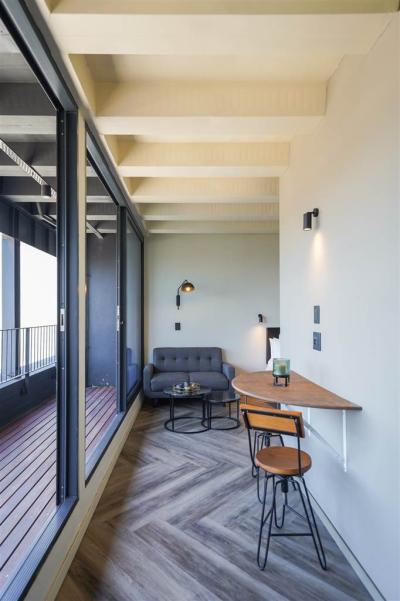 1 Bed Apartment in Foreshore-4