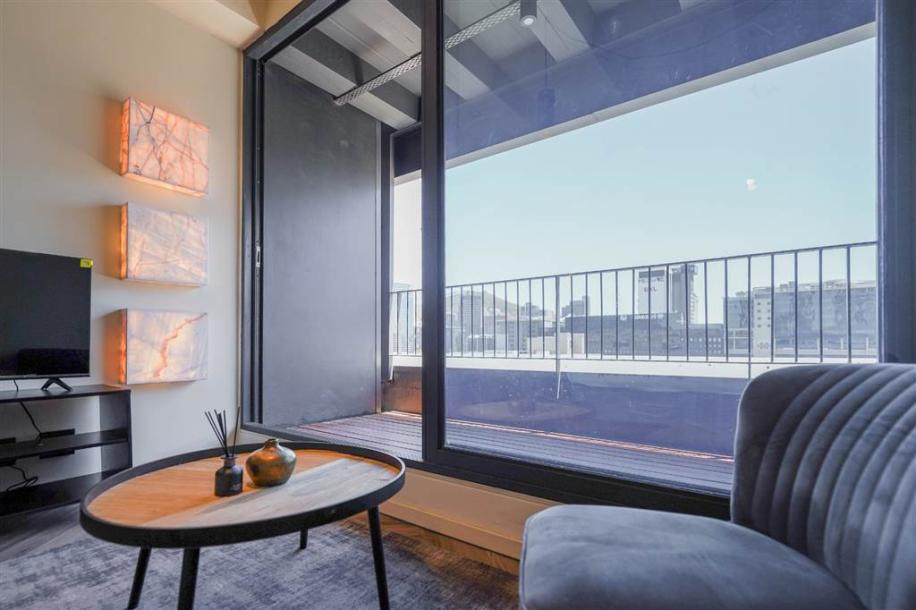 1 Bed Apartment in Foreshore-5