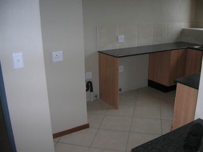 2 Bed Apartment in Ferndale-4