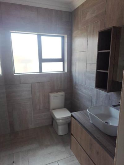 3 Bedroom House in Kookrus-13