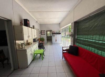 4 Bed House in Upington-8