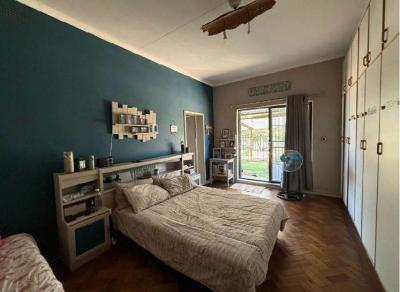 4 Bed House in Upington-1