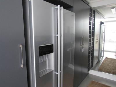 Bachelor apartment in Wavecrest-10