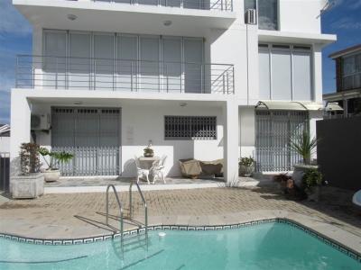 Bachelor apartment in Wavecrest-19