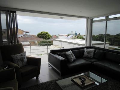 Bachelor apartment in Wavecrest-2