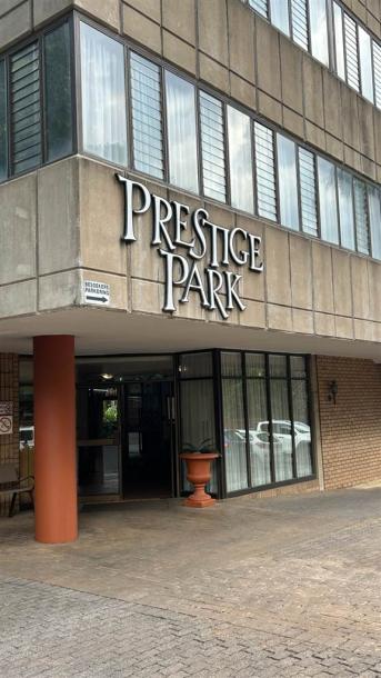 1 Bedroom Flat in Berea-2