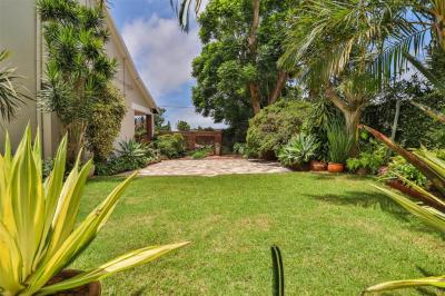 8 Bed House in Durban North-10