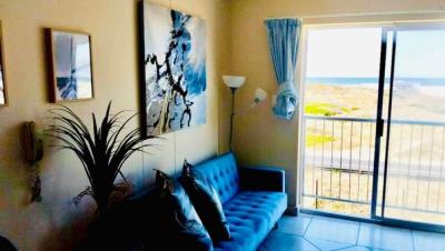 1 Bedroom Flat in Muizenberg