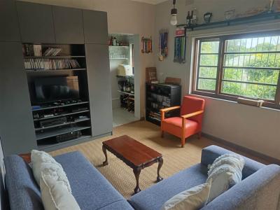 3 Bedroom House in Vincent-3