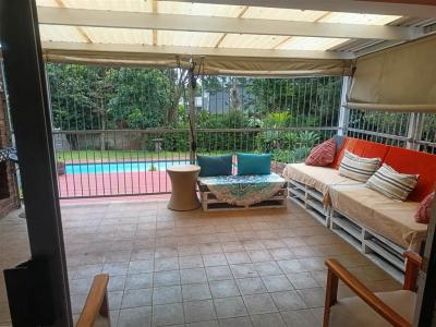 3 Bedroom House in Vincent-4