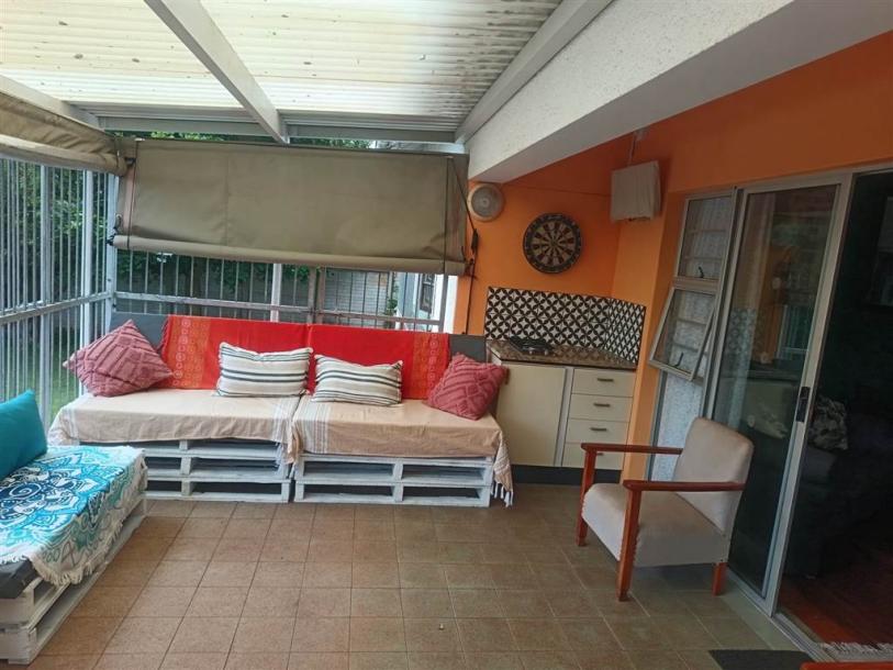 3 Bedroom House in Vincent-5