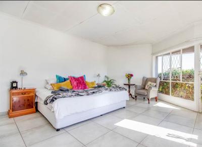 2 Bedroom Duplex in Robin Hills-18