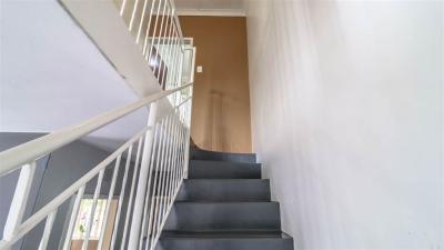 2 Bed Duplex in Robindale-19