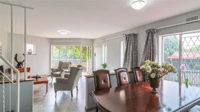 2 Bed Duplex in Robindale-4