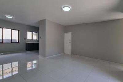 2 Bedroom Townhouse for Sale in Essenwood