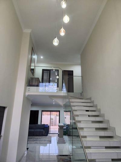 5 Bedroom House in Blue Valley Golf Estate-1