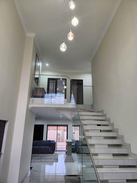 5 Bedroom House in Blue Valley Golf Estate-1