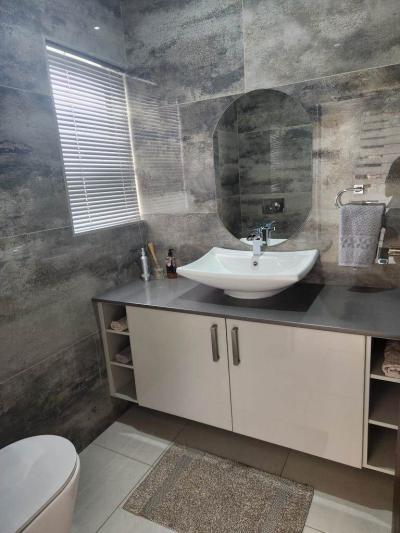 5 Bedroom House in Blue Valley Golf Estate-2