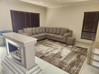 5 Bedroom House in Blue Valley Golf Estate-3