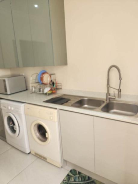 5 Bedroom House in Blue Valley Golf Estate-6