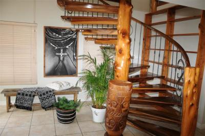 5 Bedroom House in Thesen Islands-7