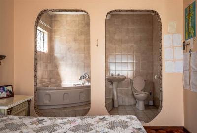 5 Bedroom House in Buffalo Flats-13