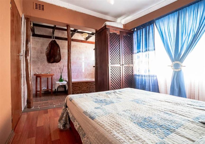 5 Bedroom House in Buffalo Flats-18