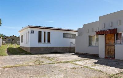 5 Bedroom House in Buffalo Flats-20