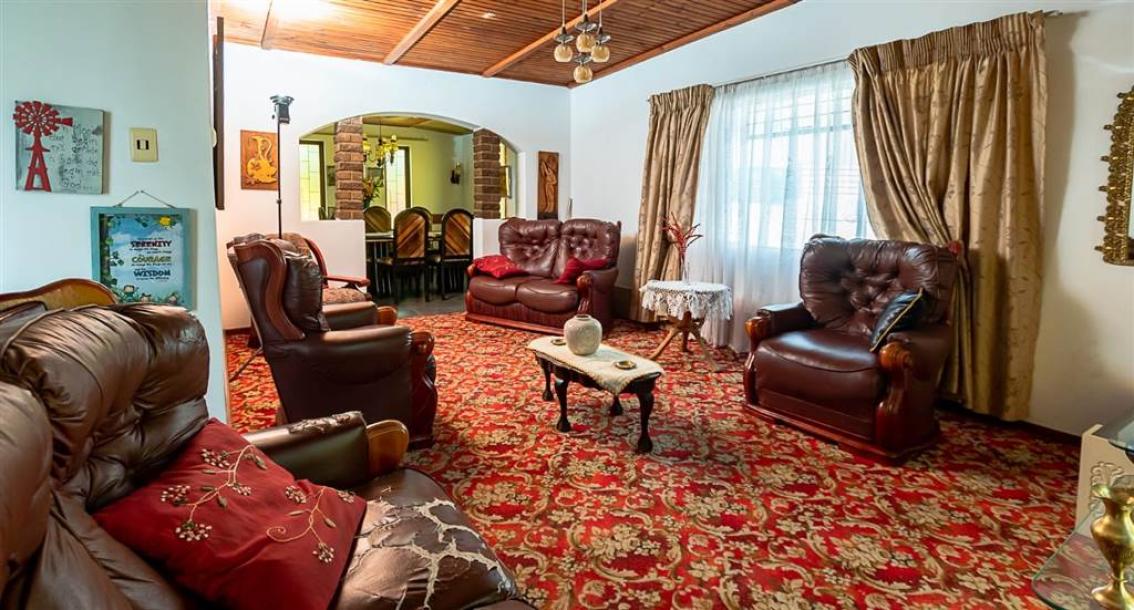 5 Bedroom House in Buffalo Flats-4