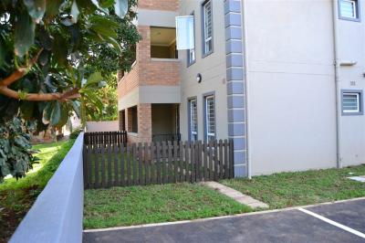 2 Bed Flat in Greenwood Park-0