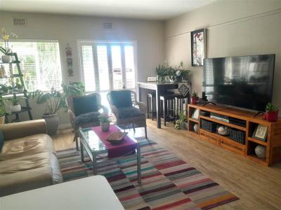 2 Bed Apartment in Vredehoek-5