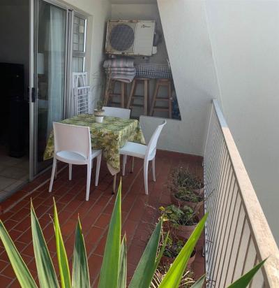 1 Bedroom Flat in Umdloti Beach-7