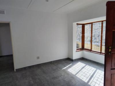 2 Bed House in Queensburgh Central-2