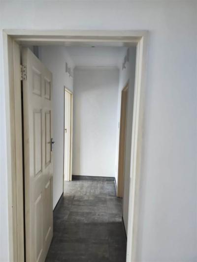 2 Bed House in Queensburgh Central-5