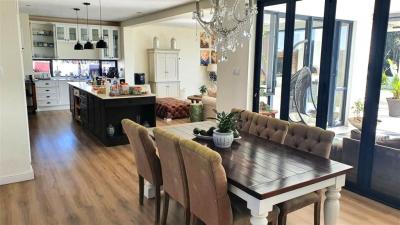 5 Bedroom House in Royalston Coastal Wildlife Estate-5