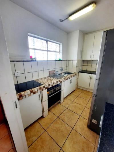 4 Bedroom Flat in Braamfontein