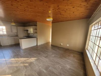 3 Bedroom House in Reyno Ridge-5