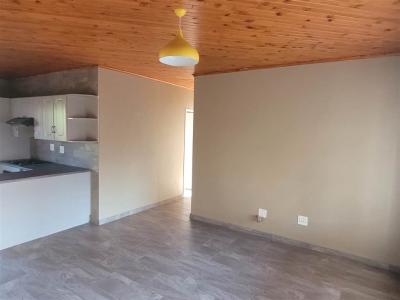 3 Bedroom House in Reyno Ridge-6