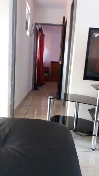 Studio apartment in Protea North-2