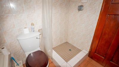 3 Bed House in Glenwood-9