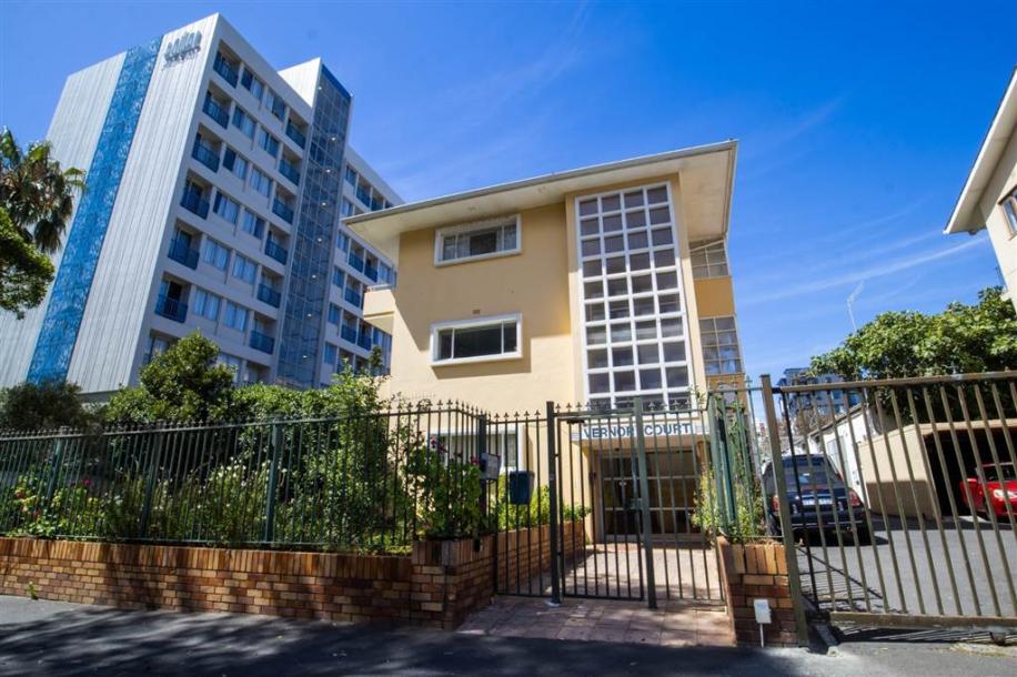 2 Bedroom Apartment in Sea Point-1