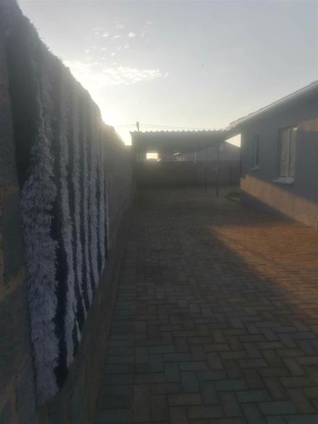 3 Bed House in Protea Glen-11