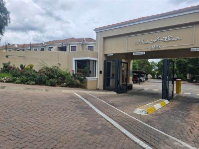 2 Bed Apartment in Ferndale-18