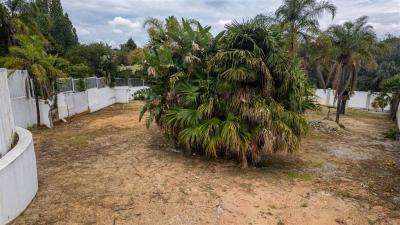 2 013 m² Land available in Morningside-6