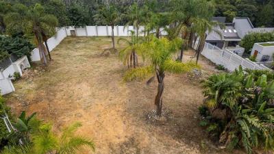 2 013 m² Land available in Morningside-3