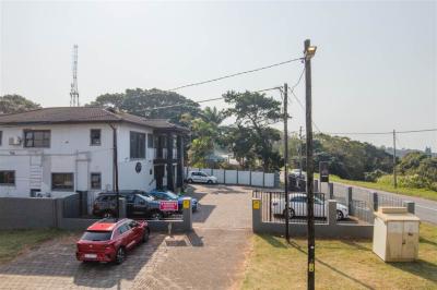 20 Bed House in Durban North-19
