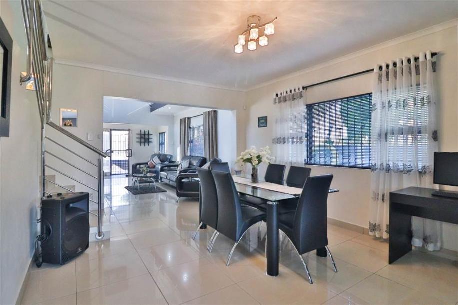 20 Bed House in Durban North-11