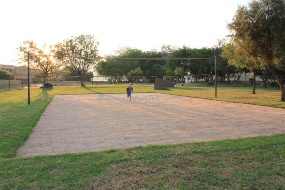 1 Bedroom Garden Cottage in Hartbeespoort Dam-10