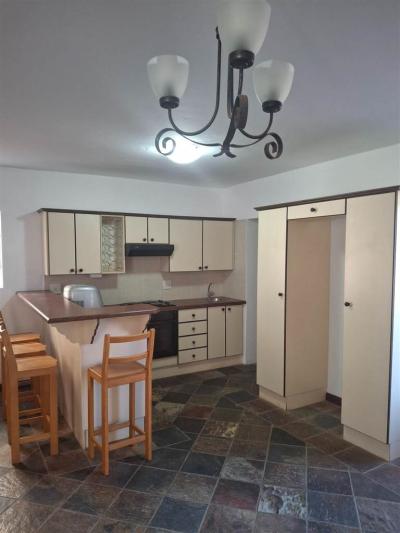 4 Bedroom House in Wavecrest-15