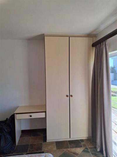 4 Bedroom House in Wavecrest-17